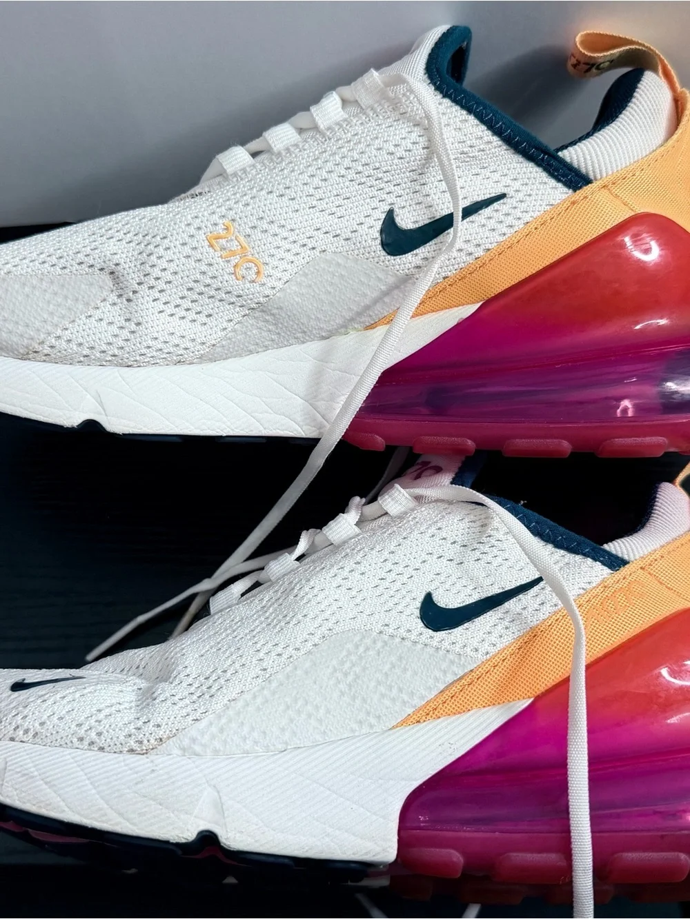 Nike Air270 White Sneakers with Purple Accents